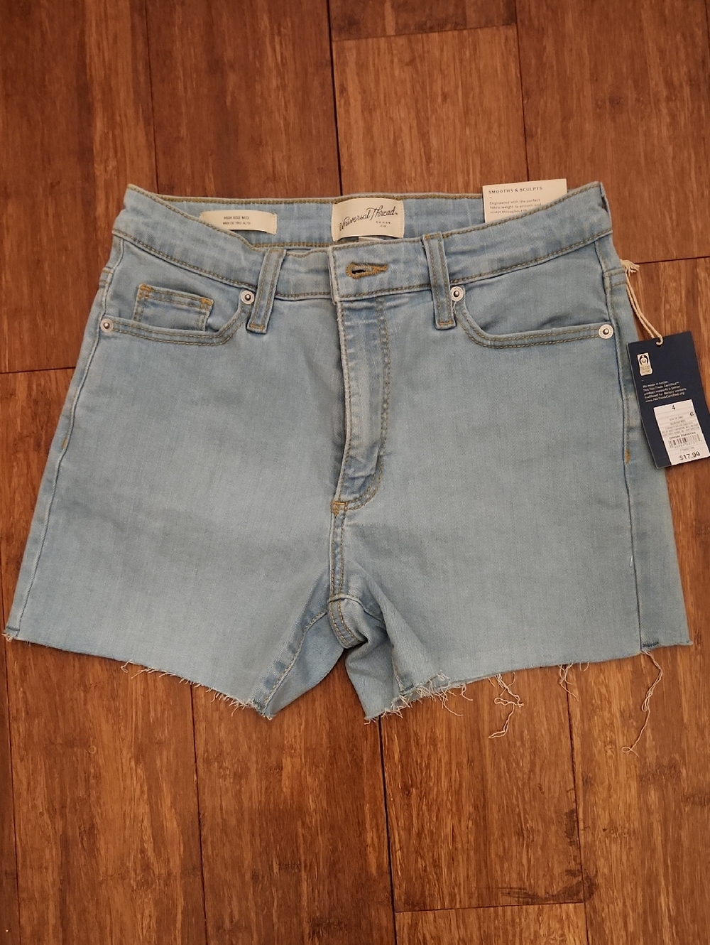 Universal Thread Light Blue High-Rise Denim Cutoff Shorts Size 4